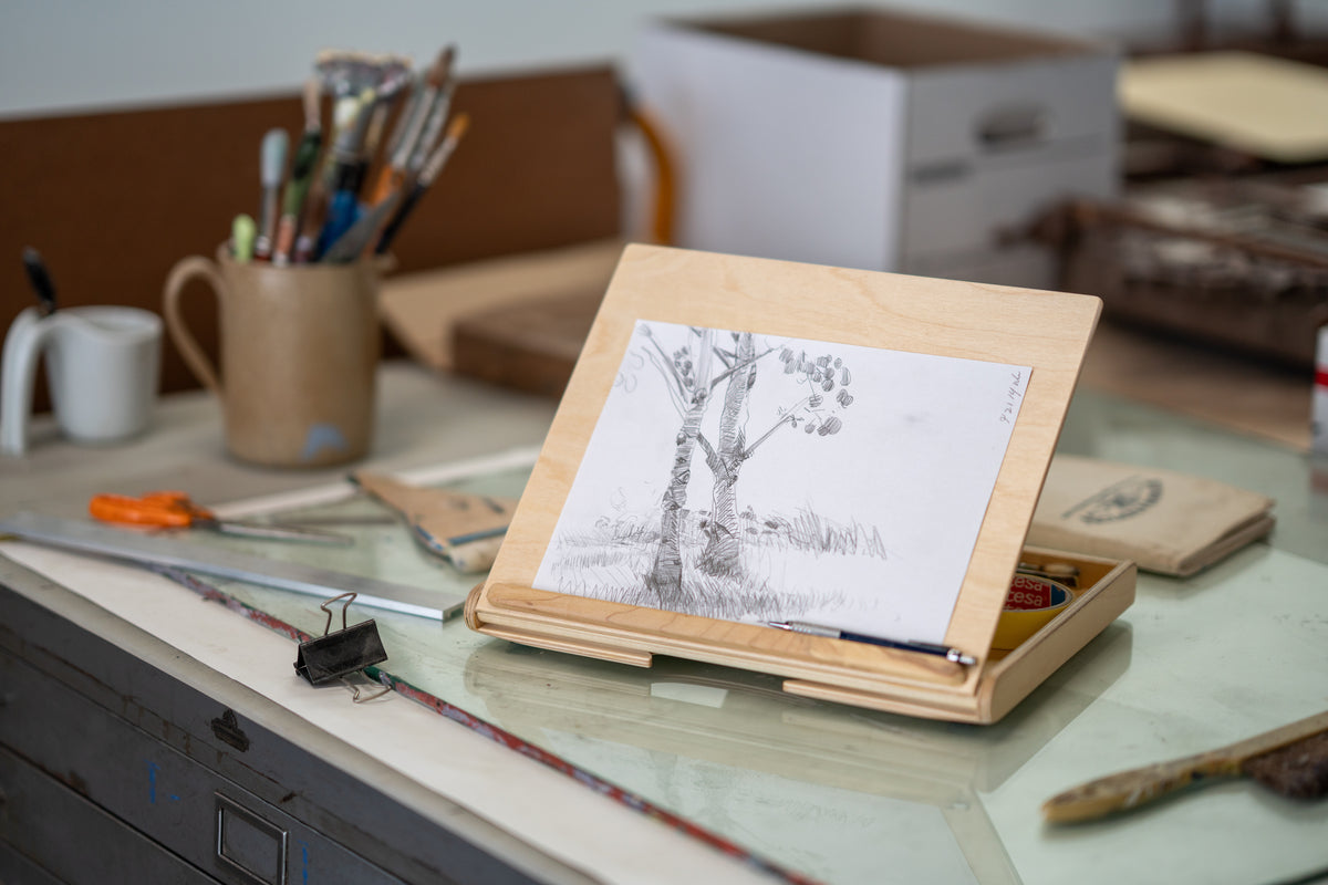 The Lap Easel
